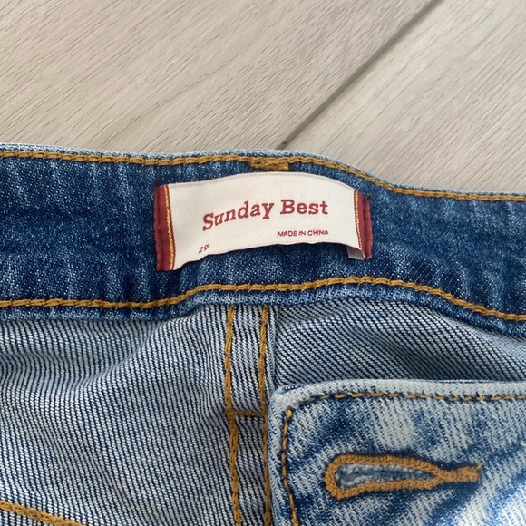 Aritzia Sunday best denim shorts - Picture 3 of 3